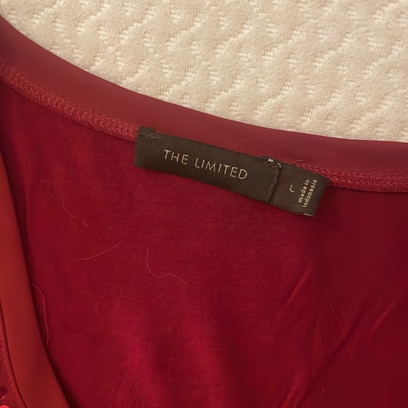 Limited red sequin tank - Picture 3 of 3